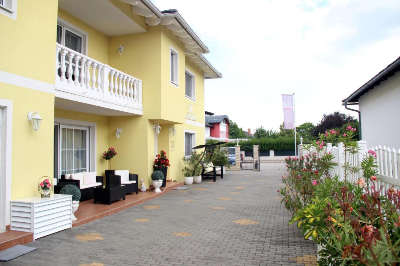 Villa Katharina Rust Luaran gambar