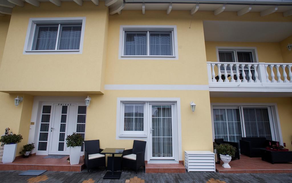 Villa Katharina Rust Luaran gambar