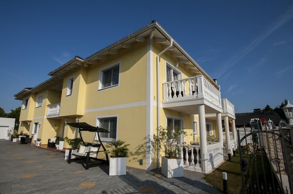 Villa Katharina Rust Luaran gambar