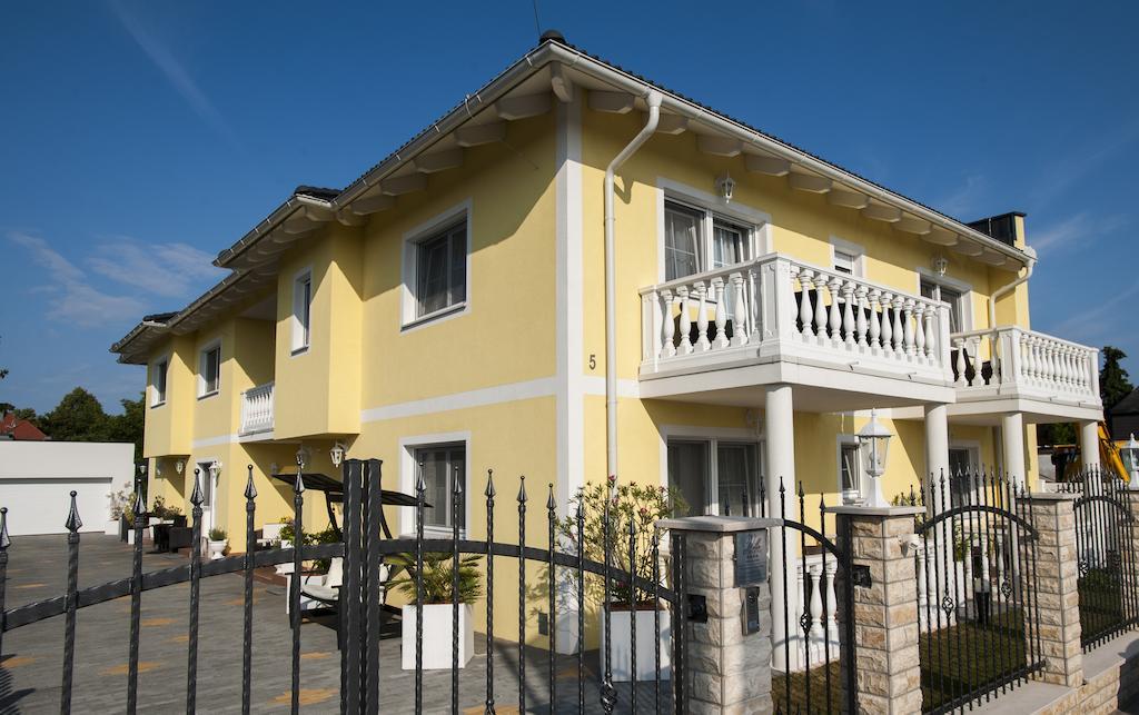 Villa Katharina Rust Luaran gambar